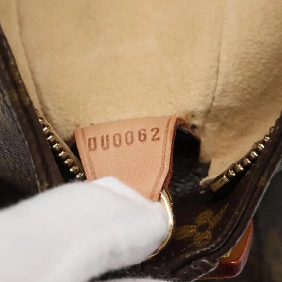 LOUIS VUITTON Monogram Looping GM Shoulder Bag M51145 LV Auth 138334 - Picture 10 of 16